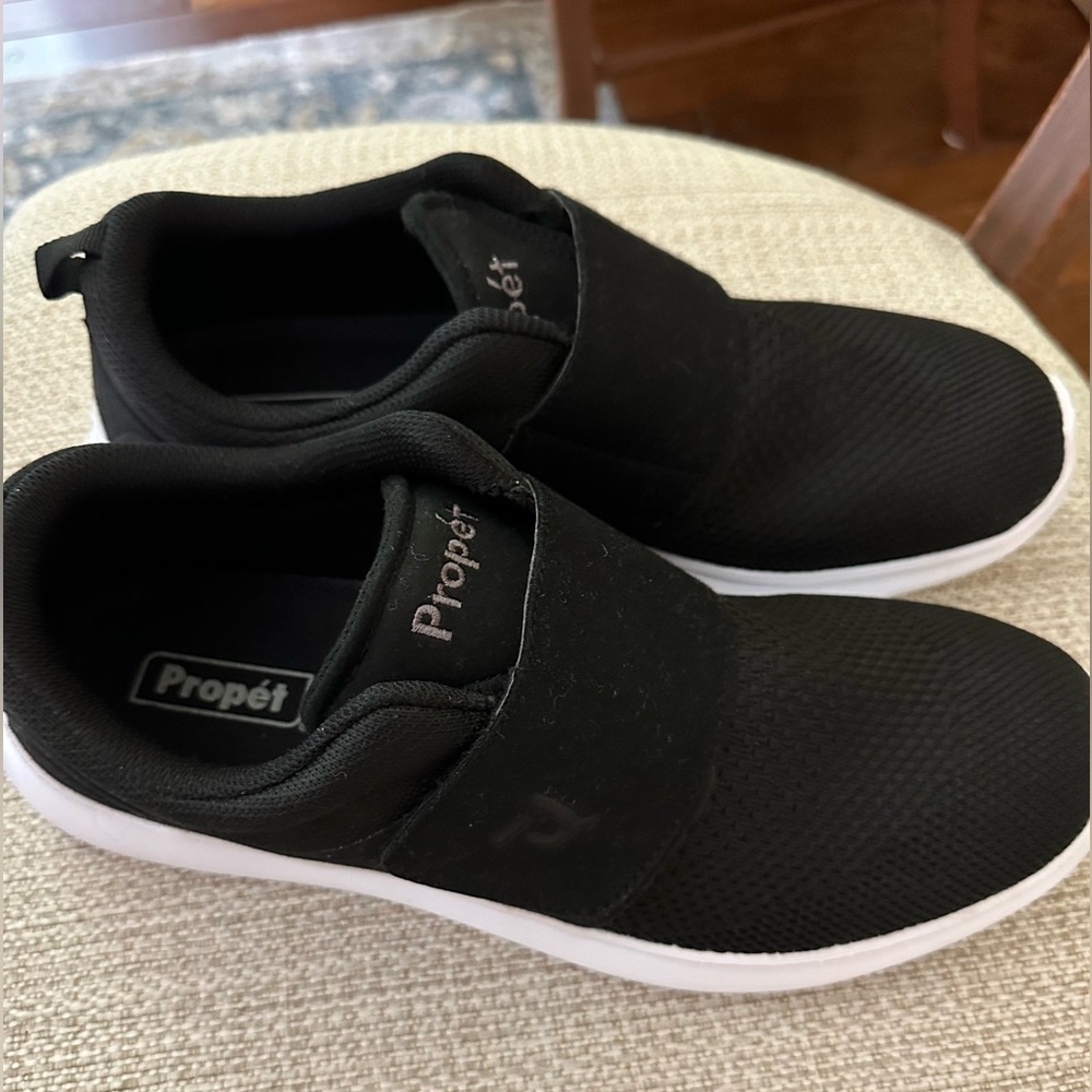 Mens Propét Viator Strap Walking Sneakers
